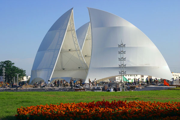 海南張拉膜的強韌材質：堅如磐石，成為未來建筑潮流