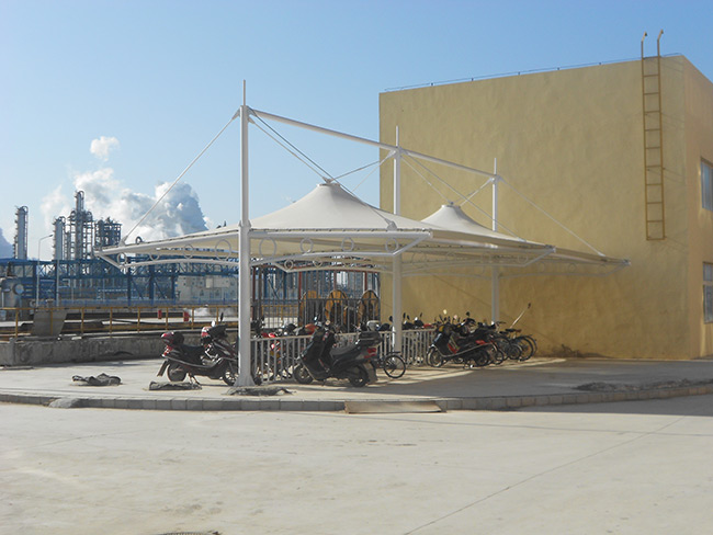 張拉膜車棚 張拉膜車棚